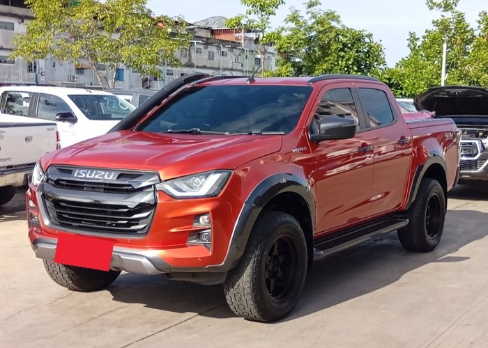 ISUZU
             
                 for Sale for Sale