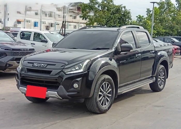 ISUZU
             
                 for Sale for Sale